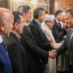 İçişleri Bakanı Çiftçi ile Milli Eğitim Bakanı Tekin, bayramı Erzurum'da karşıladı 2 icisleri bakani ciftci ile milli egitim bakani tekin bayrami erzurumda karsiladi 6bc8497e4dec