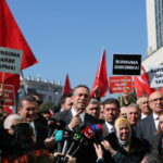 'İrtikap' soruşturmasında gözaltına alınan Tanju Özcan adliyeye sevk edildi (2) 1 irtikap sorusturmasinda gozaltina alinan tanju ozcan adliyeye sevk edildi 2 171071949948