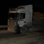 istanbul arnavutkoyde hafriyat kamyonu ve hafif ticari arac carpisti 1 olu 2 yarali 6d75e70e636d