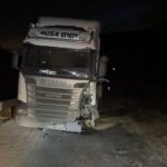 istanbul arnavutkoyde hafriyat kamyonu ve hafif ticari arac carpisti 1 olu 2 yarali b10394e63d26