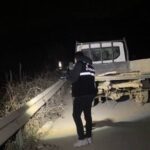 İstanbul- Arnavutköy’de otomobil ile kamyonet çarpıştı: 1 ölü, 2 yaralı 1 istanbul arnavutkoyde otomobil ile kamyonet carpisti 1 olu 2 yarali 1c11cd77b564