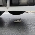 istanbul atasehirde ibbye ait atik transfer kamyonunun carptigi skuter surucusu agir yaralandi 6226069e28b2