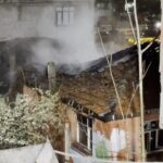 İstanbul- Beyoğlu'nda metruk binada çıkan yangın söndürüldü 3 istanbul beyoglunda metruk binada cikan yangin sonduruldu 5813093f0143