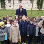 istanbul calinan iki iznik cinisi yillar sonra yeniden turkiyede 2a0979d757a9