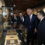 istanbul calinan iki iznik cinisi yillar sonra yeniden turkiyede 4cd8868f94e8