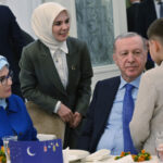 istanbul cumhurbaskani erdogan devlet himayesindeki cocuklarla iftarda bulustu 4fb04ac206d8