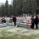 İstanbul - Edirnekapı Şehitliği'nde hüzünlü bayram arifesi 1 istanbul edirnekapi sehitliginde huzunlu bayram arifesi 2b6baf7f52b5