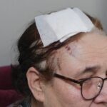 istanbul esenyurtta bir yildir tehdit ettigi cifti sopayla darbetti 4c43fb0c4f1e