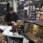 istanbul fatihte akran zorbaligi koli bandini dogum gunu kutlayacagiz diyerek marketten almislar 0adb950720cd