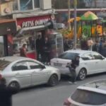 İstanbul - Fatih'te etrafa rastgele bıçakla saldıran şüpheli kamerada 2 istanbul fatihte etrafa rastgele bicakla saldiran supheli kamerada 1f9839159694