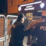 İstanbul - Küçükçekmece'de havai fişek atan şüpheli gözaltına alındı 1 istanbul kucukcekmecede havai fisek atan supheli gozaltina alindi 3f71a49adca6