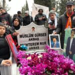 İstanbul- Müslüm Gürses ölümünün 13’üncü senesinde kabri başında dualarla anıldı 2 istanbul muslum gurses olumunun 13uncu senesinde kabri basinda dualarla anildi c381c1366578