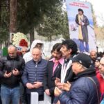 İstanbul- Müslüm Gürses ölümünün 13’üncü senesinde kabri başında dualarla anıldı 7 istanbul muslum gurses olumunun 13uncu senesinde kabri basinda dualarla anildi de4a5a3575c8