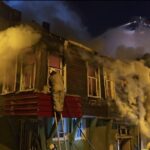 İstanbul - Üsküdar'da 2 metruk binada çıkan yangın söndürüldü 6 istanbul uskudarda 2 metruk binada cikan yangin sonduruldu b030925aa29a