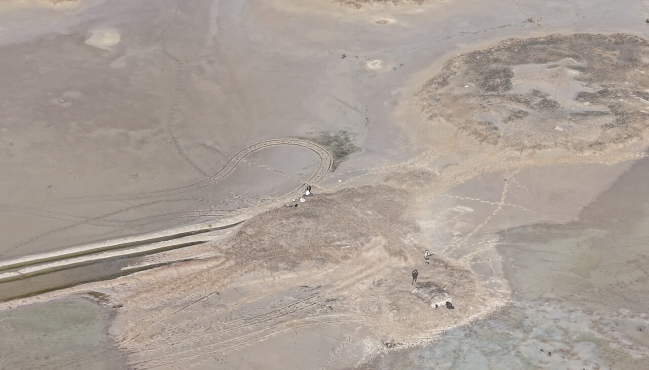 Kaçak avcılar doğa koruma ekiplerine ateş açtı, o anlar dron kamerasında 5 kacak avcilar doga koruma ekiplerine ates acti o anlar dron kamerasinda f3cb07306ae5