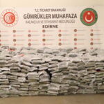 kapikule gumruk kapisinda 1 ton 413 kilo esrar ele gecirildi d7687a2b87a3