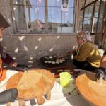 Köylü kadınların kooperatifi gelirlerini depremzede kadınlara bağışlıyor 3 koylu kadinlarin kooperatifi gelirlerini depremzede kadinlara bagisliyor 8bf9286728b1