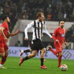 Manisa FK devamını getiremedi 1 manisa fk devamini getiremedi e7a818fb7166