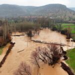 mardinde saganak dereler tasti evler ile tarim arazilerini su basti 4 95889e76b651