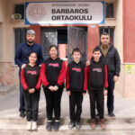 okulda para toplayip 3 bakkalin veresiye defterini satin aldilar 6fa63dac3434