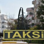 oldurulen taksicinin meslektaslarindan konvoylu tepki 7c82a97982e2