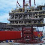 osman gazi yuzer uretim platformuna 25 tonluk modul entegre edildi 64ab9acdf197