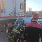 otomobil tira arkadan carpti 1 yarali 1a27905c41e4