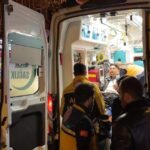 otomobilin kafeye girdigi kaza kamerada 2 yarali 20cd33e67df7