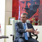 ozgur ozel bulgaristan buyukelcisi cholakov ile bir araya geldi 0e57e88a72cd