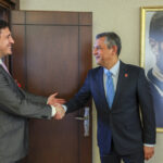 ozgur ozel bulgaristan buyukelcisi cholakov ile bir araya geldi 4f0cf010d605