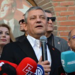 ozgur ozel iktidarimizda esnafin da emeklinin de yuzu gulecek 2 b0e9c6b84cb0