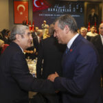 ozgur ozel iktidarimizin ilk bir ayinda 18 kanunu meclisten gecirecegiz e127ea63e9b4