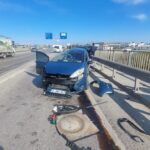 Refüje ve su tankerine çarpan otomobilin sürücüsü ağır yaralandı 2 refuje ve su tankerine carpan otomobilin surucusu agir yaralandi 807bf7b72a2f