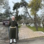 seyit onbasi mezari basinda anildi ead5d88a2114