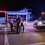 sivasta otomobil bariyerlere carpti 2 yarali 2a0cbc332ba7