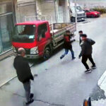 sokak ortasinda darbedildi o anlar kamerada 839339bf8bd2