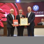 tusiad baskani diren dunya yeni bir denge ariyor bu donemde pozitif ayrisabiliriz 2afd619b7b8e