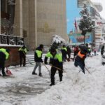 vanda 216 mahalle ve mezra yolu ulasima kapandi c03286931213