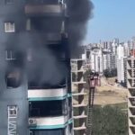 Yangın sırasında taşkınlık yapanları polis havaya ateş açarak dağıttı 5 yangin sirasinda taskinlik yapanlari polis havaya ates acarak dagitti 637316090519