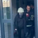 Yangın sırasında taşkınlık yapanları polis havaya ateş açarak dağıttı 2 yangin sirasinda taskinlik yapanlari polis havaya ates acarak dagitti d5f2fd7512f9