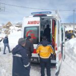 yolu kapali koydeki hasta 4 saatlik calismaya hastaneye ulastirildi 381c313f31c9